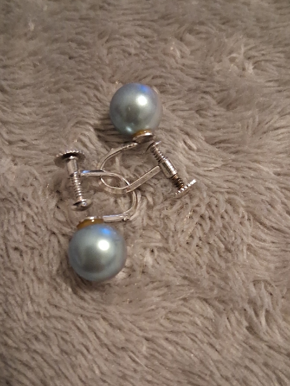 Earrings - Picture 5 of 5